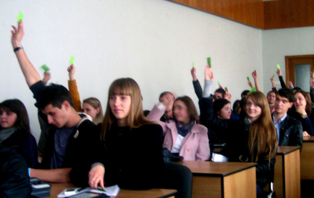 Наукове товариство студентів та аспірантів УжНУ стало вдвічі потужнішим! Наукове товариство студентів та аспірантів УжНУ стало вдвічі потужнішим!