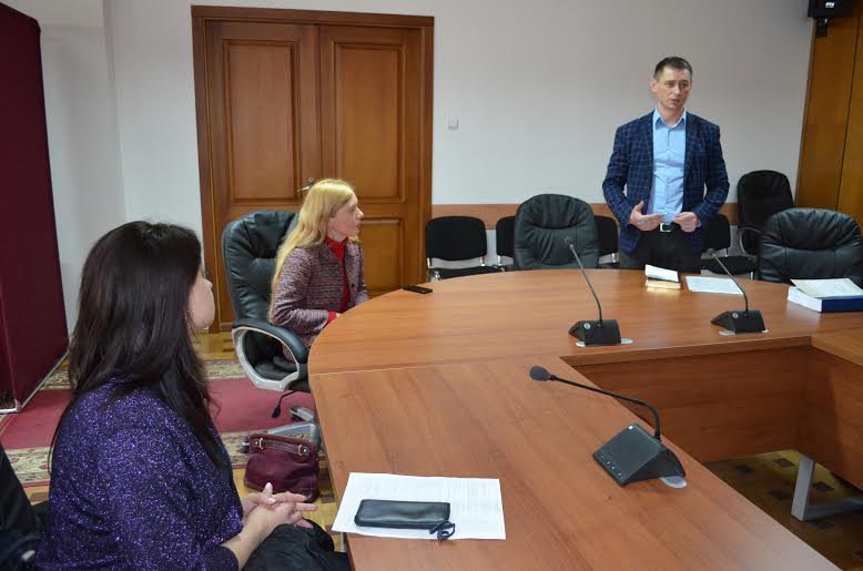Мукачівська міськрада запрошує на роботу найкращих випускників УжНУ Мукачівська міськрада запрошує на роботу найкращих випускників УжНУ