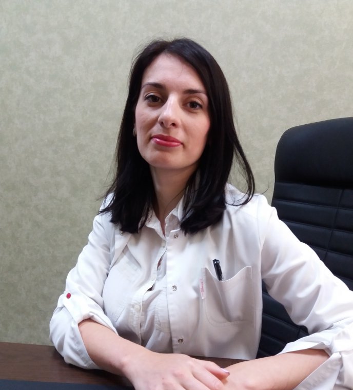 Кандидат медичних наук, ліка-психіатр, член European College of neuropsychopharmacology Крамар Юлія Семінар " Як стати науковцем"