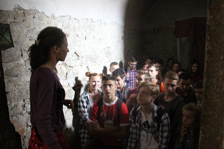 Літній університет: екскурсія до замку Сент-Міклош та до Палацу Шенборнів Літній університет: екскурсія до замку Сент-Міклош та до Палацу Шенборнів