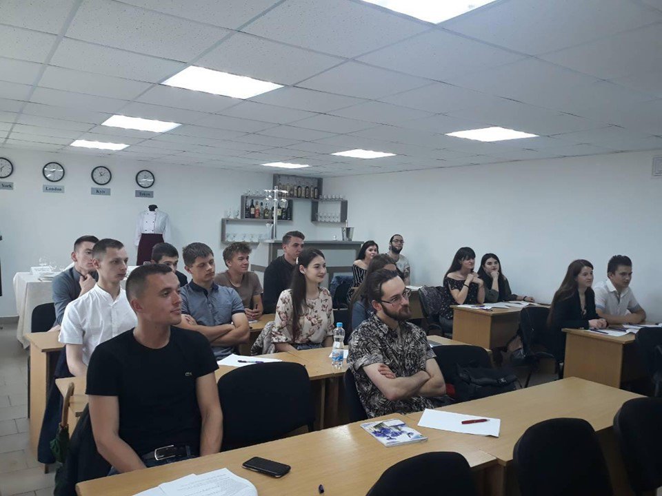 Впродовж 28.05-30.05.2019 року на факультеті туризму та МК працює акредитаційна комісія Впродовж 28.05-30.05.2019 року на факультеті туризму та МК працює акредитаційна комісія