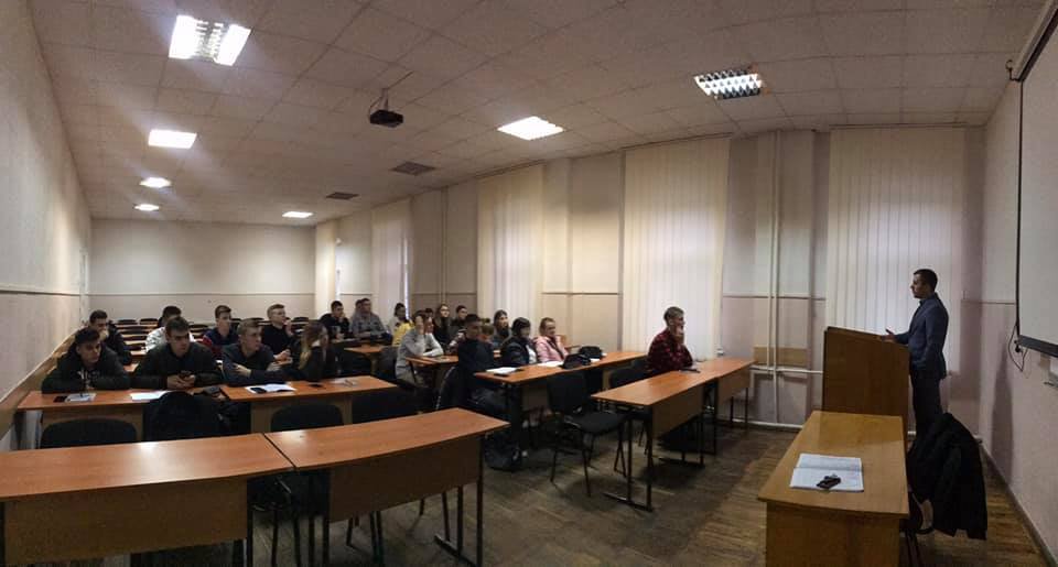 Лекція-зустріч із прокурором Ужгородської місцевої прокуратури. Лекція-зустріч із прокурором Ужгородської місцевої прокуратури.