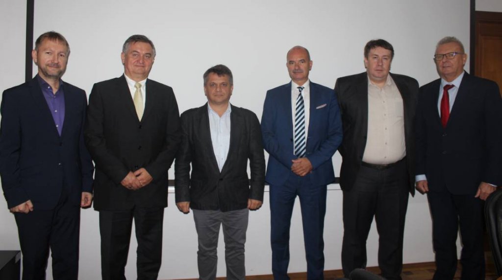 Магістранти-айтівці освоюють країни Європейської спільноти Магістранти-айтівці освоюють країни Європейської спільноти