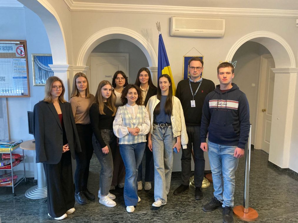 Як студенти підкорювали Угорщину: навчально-ознайомча екскурсія в Консульство України в Ніредьгазі! Як студенти підкорювали Угорщину: навчально-ознайомча екскурсія в Консульство України в Ніредьгазі!