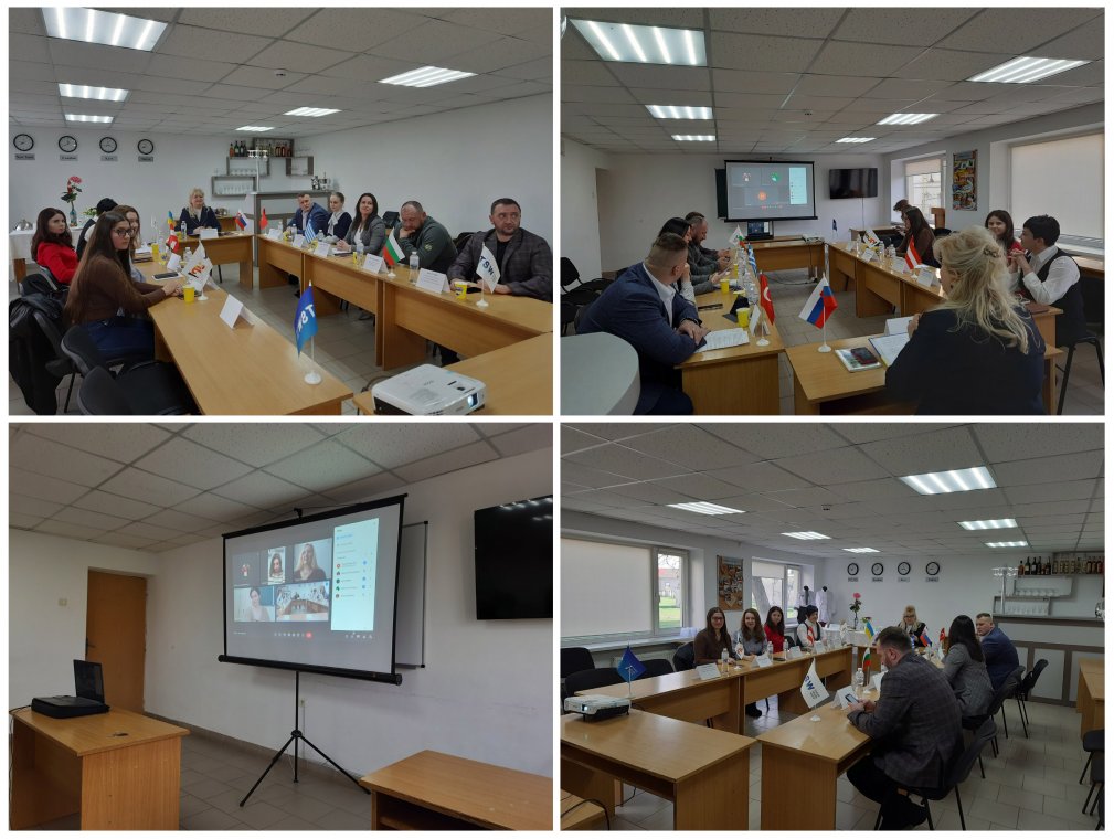 Обговорення освітніх програм Обговорення освітніх програм
