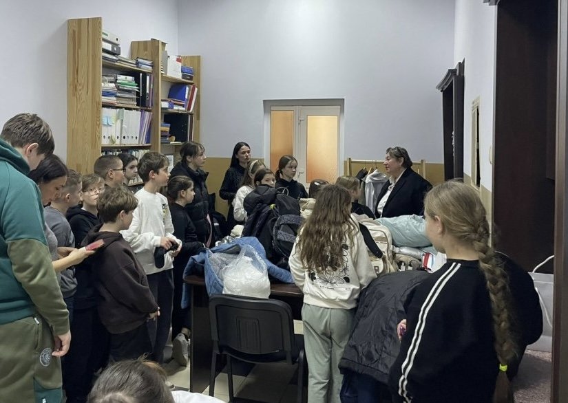 Юні дослідники відкривають світ мікробіології в УжНУ
Юні дослідники відкривають світ мікробіології в УжНУ