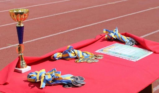 Завершилися спортивні змагання 73-ї загальноуніверситетської спартакіади УжНУ Завершилися спортивні змагання 73-ї загальноуніверситетської спартакіади УжНУ