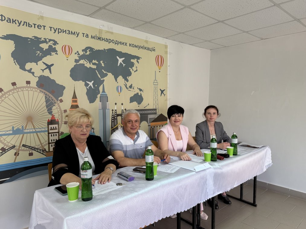 Державна атестація-2026: майбутні фахівці туристичної галузі підтверджують професійні компетентності Державна атестація-2026: майбутні фахівці туристичної галузі підтверджують професійні компетентності