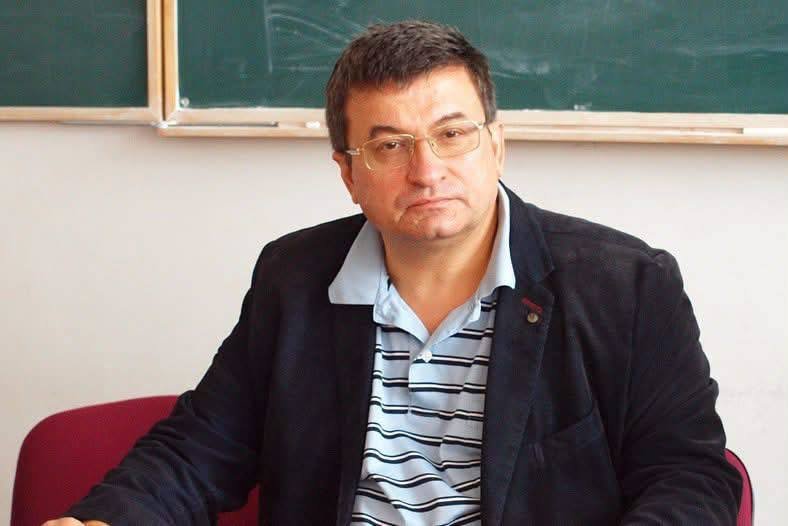 Декану факультету міжнародних економічних відносин присвоєно почесне звання «Заслужений працівник освіти України» Декану факультету міжнародних економічних відносин присвоєно почесне звання «Заслужений працівник освіти України»