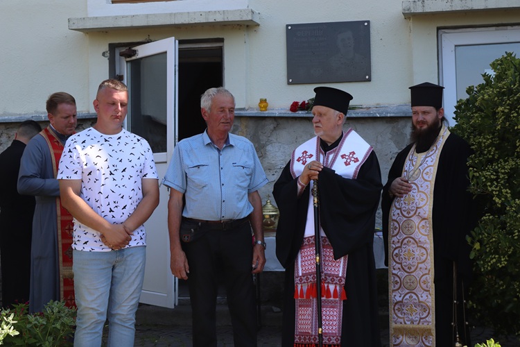Батько Іван Ференці та брат Роман Ференці