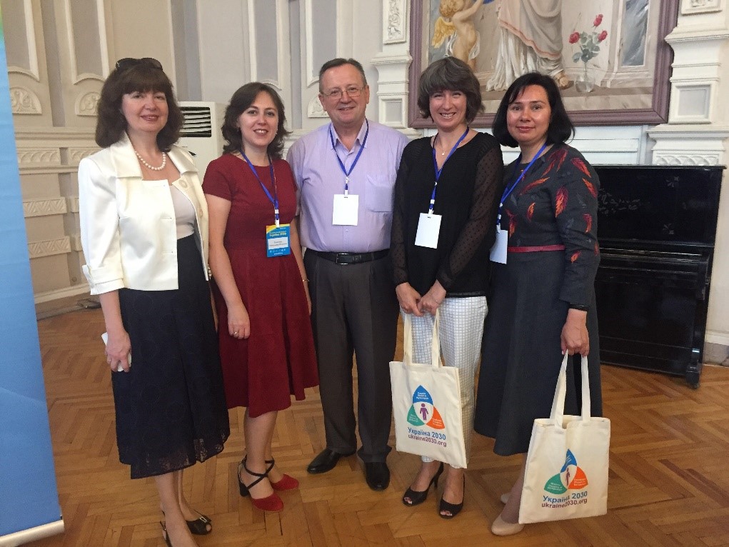  Л. Антонюк,О. Гуменна, В. Приходько, Г.  Харламова, Н. Чала,     